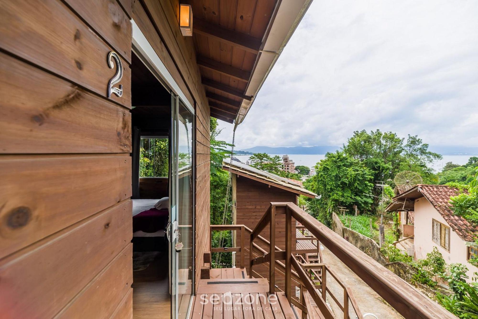Mav - Chales Rusticos Com Vista Parcial Do Mar - Florianopolis — Photos 2